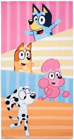 Jay Franco Bluey Friends Bath Towel and Bath Buddy Set