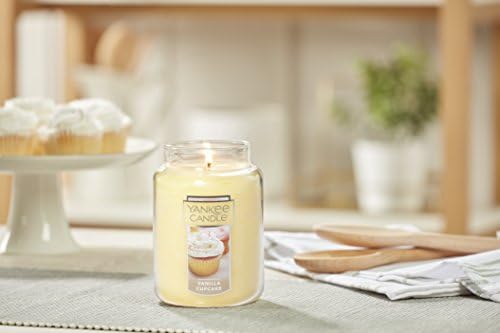 Yankee Candle Vanilla Cupcake Jar Candle