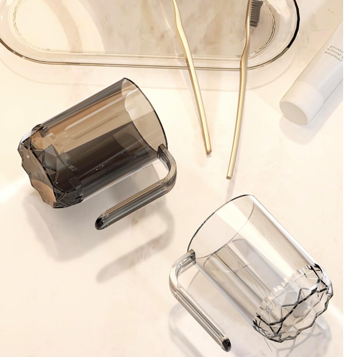 Smiling Handle Safe Durable and Modern Kids Toothbrush Holder