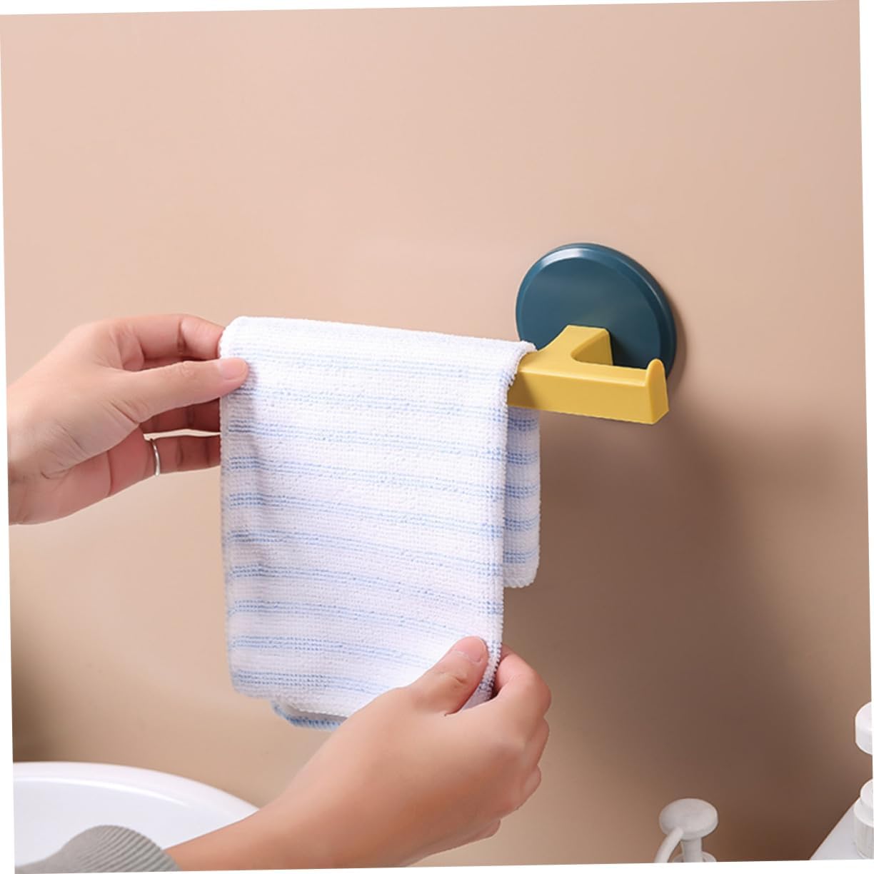 Space-Saving Bath Towel Rack