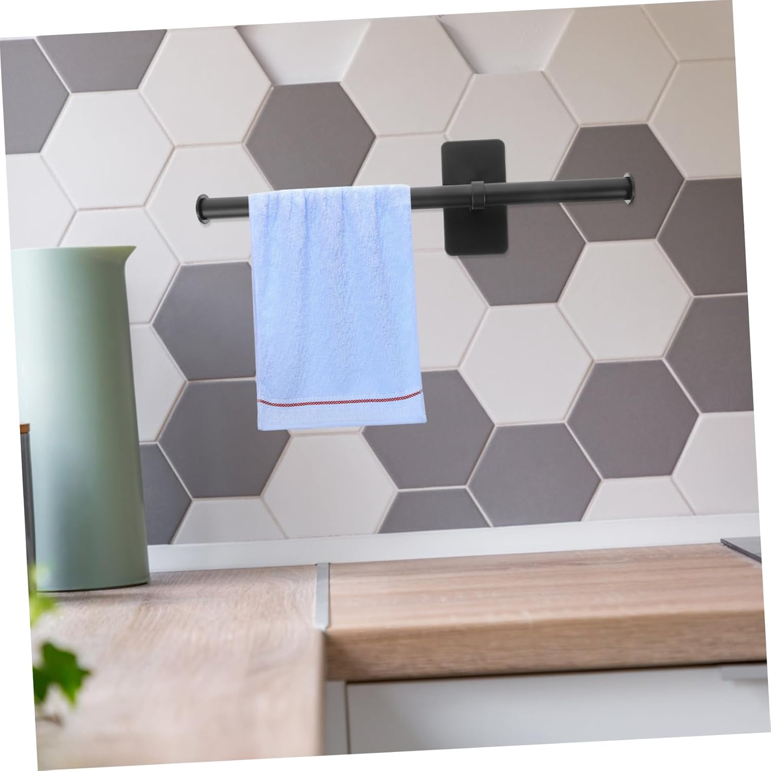 Wall-Mounted Towel Rack for Bathroom Kitchen Quick-Drying Towels Hand Protection