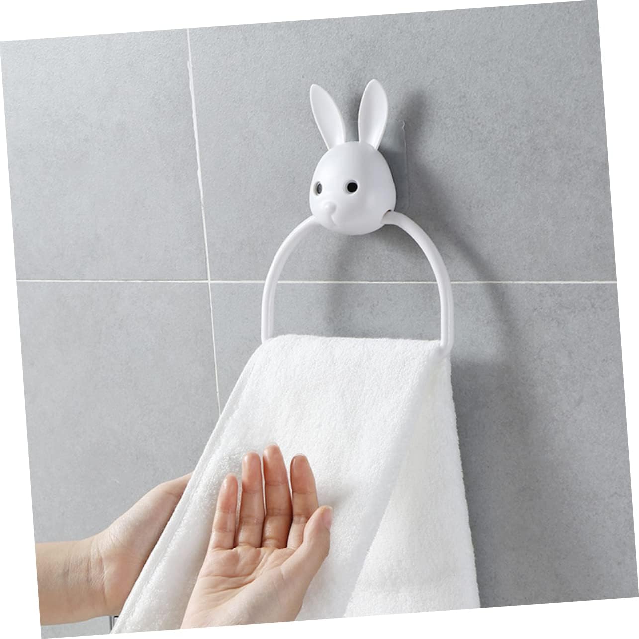 PRETYZOOM Cartoon Design Wall Mounted Towel Holder