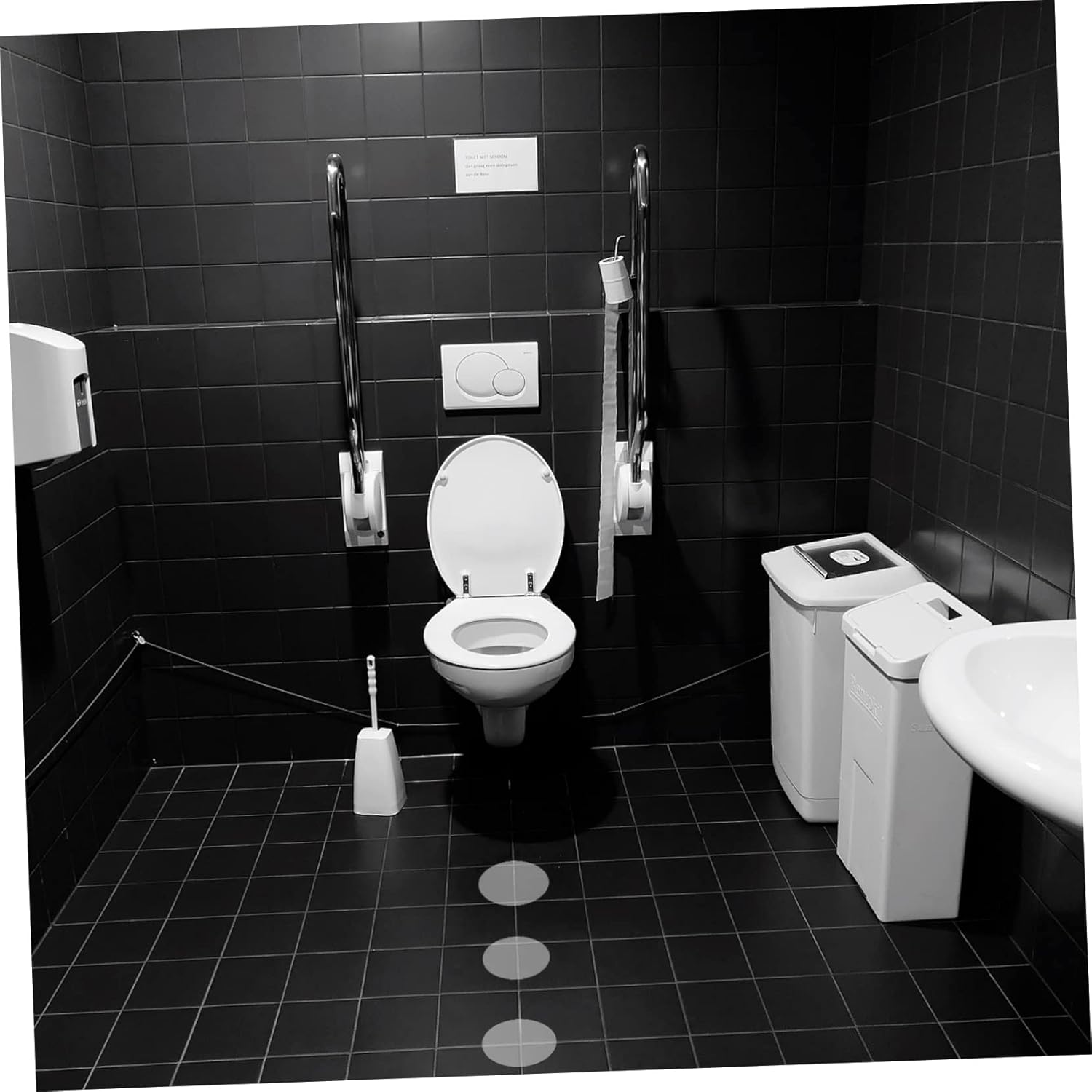 Happyyami Non-Slip Bathroom Floor Sticker Set