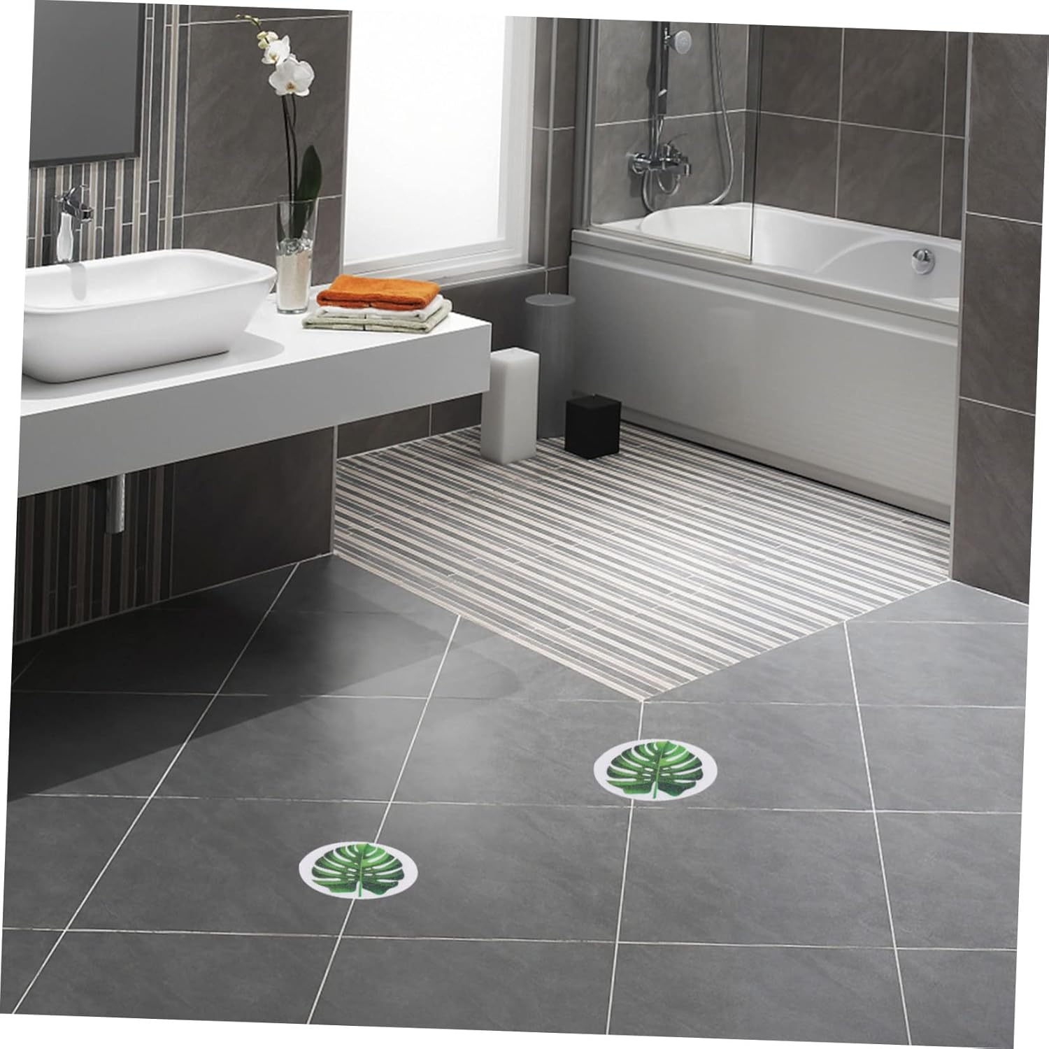 Cabilock Leaf Bathtub Stickers - Safe Fun for Kids Adults