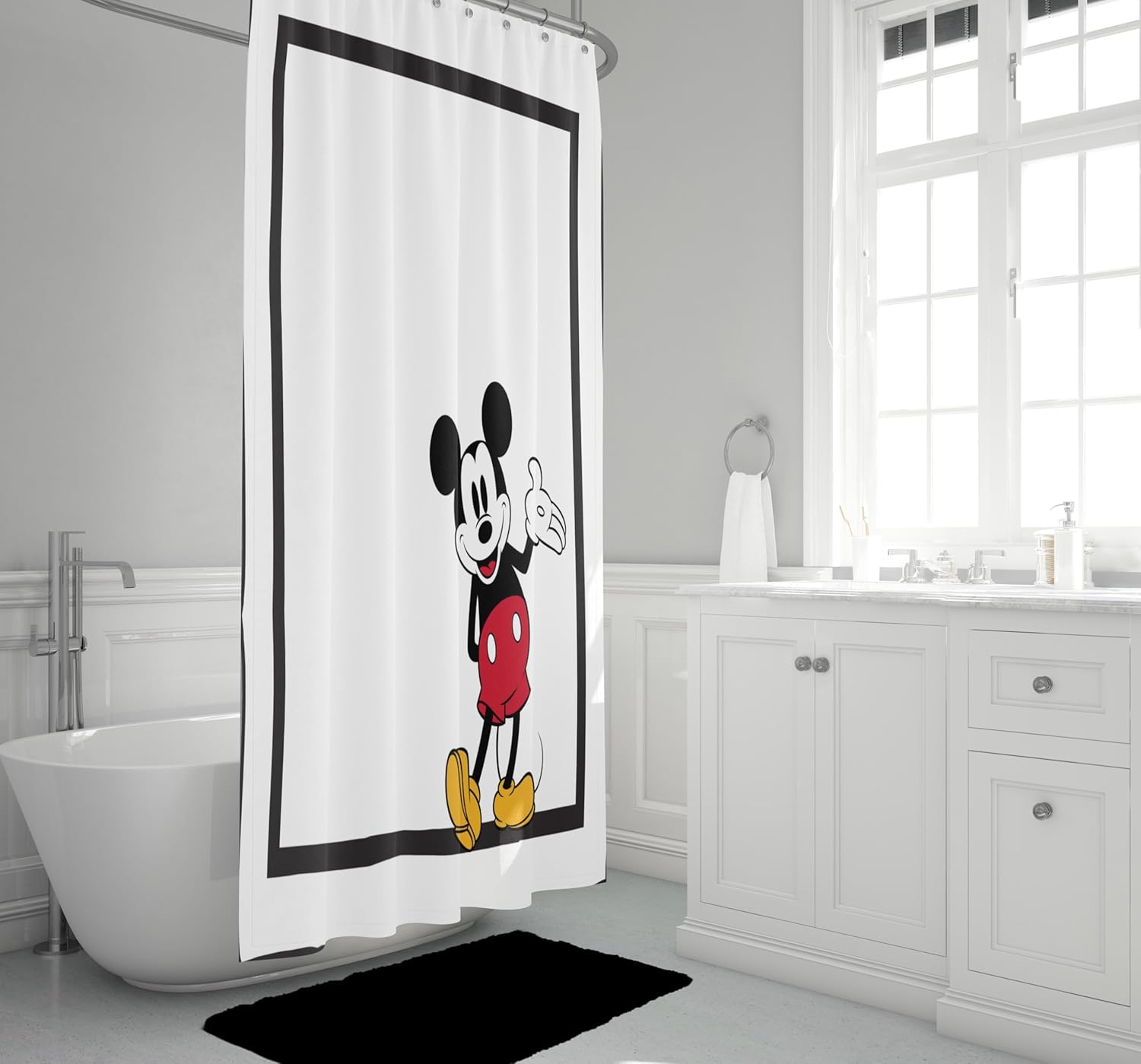 Jay Franco Disney Mickey Mouse Sweet Stylish Bath Curtain