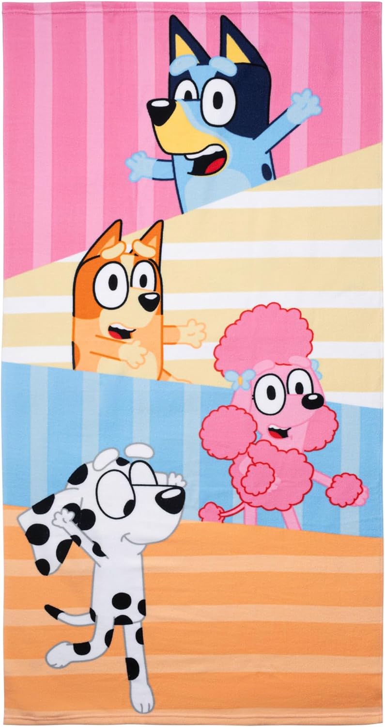 Jay Franco Bluey Friends Bath Towel and Bath Buddy Set