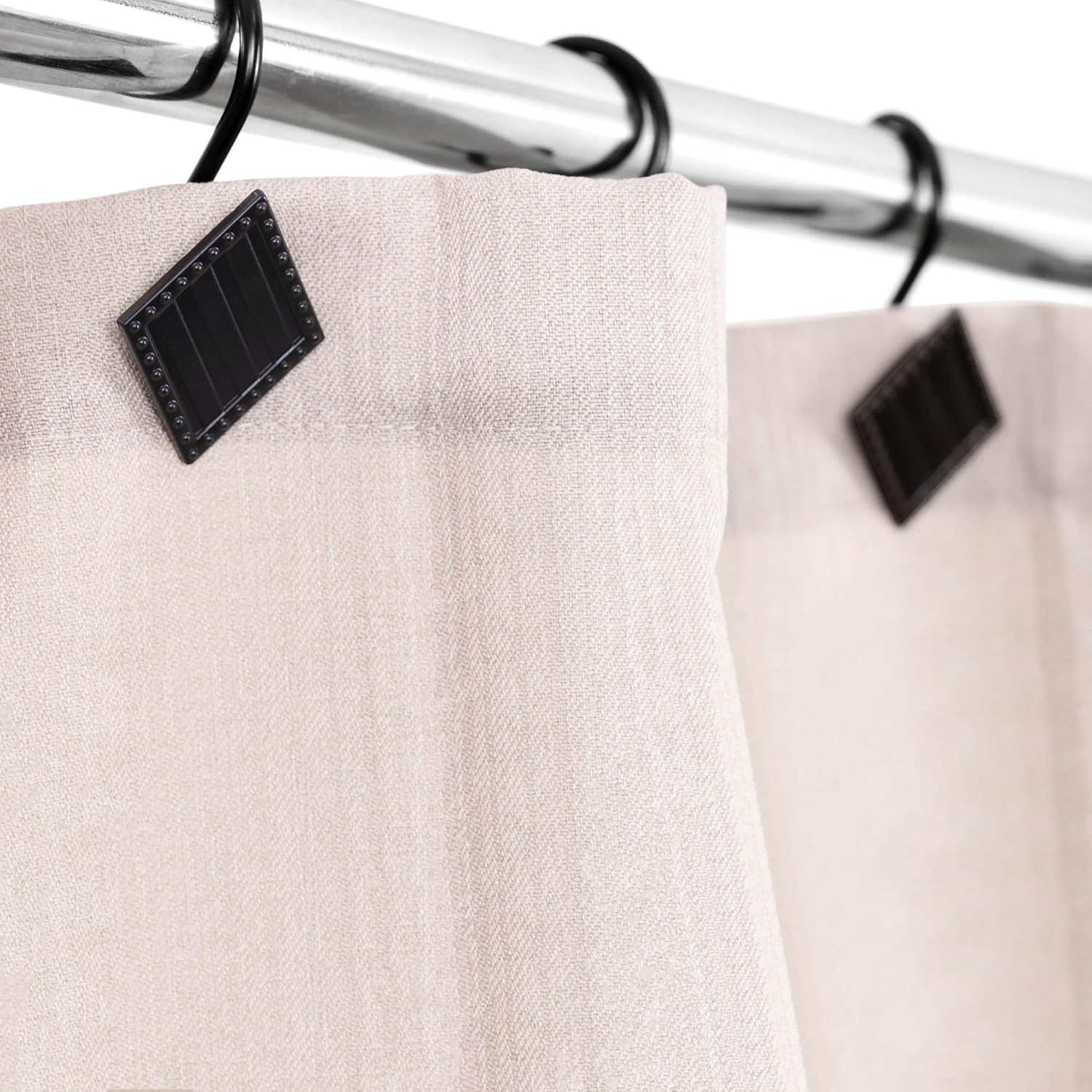Stylish Rust-Proof Geometric Decorative Showers Curtain Hangers Set